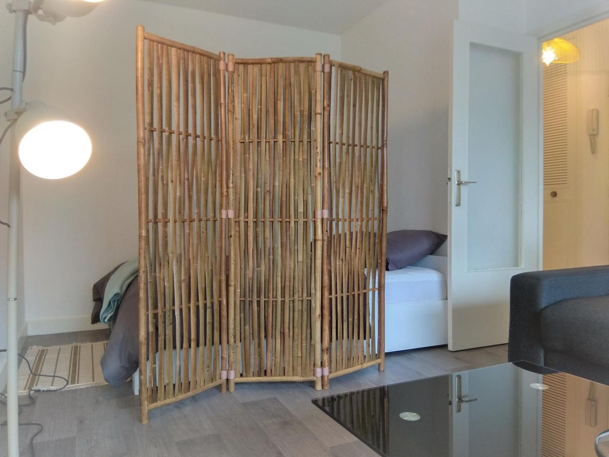 Budget Apart With Balcony And Great View 생드니 외부 사진
